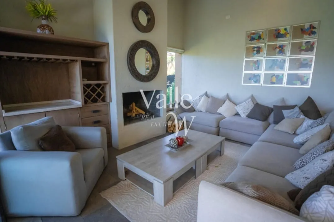 CASA EN CONDOMINIO EN VALLE DE BRAVO VWCV-MR051