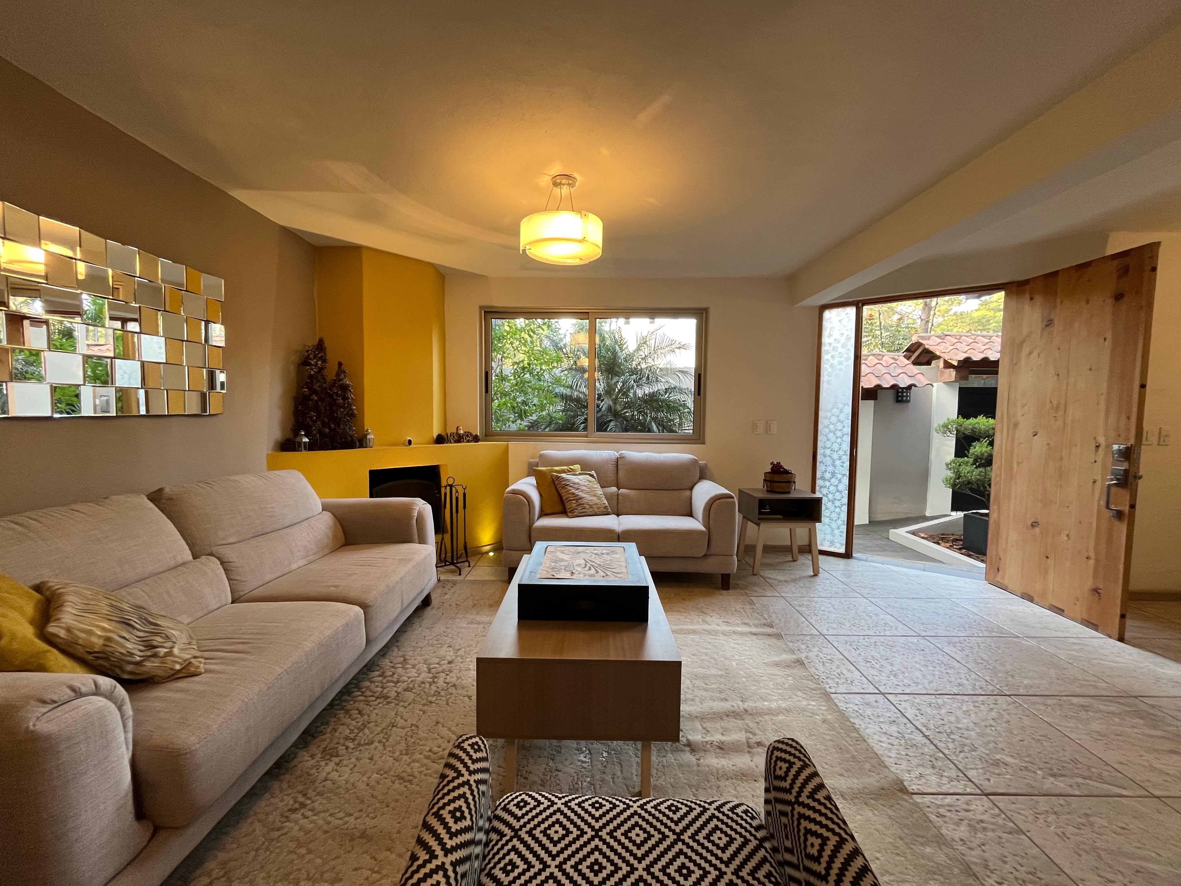 VENTA DE CASA EN AVANDARO