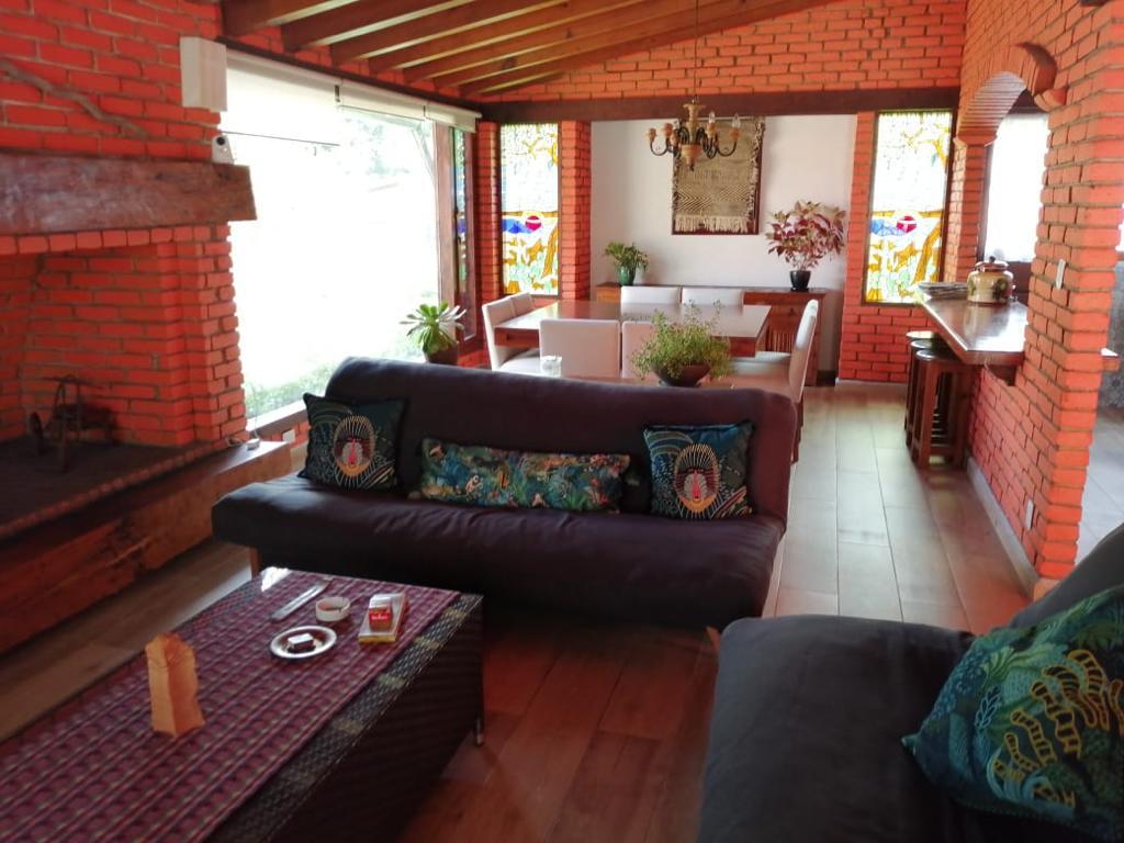 CASA EN RENTA EN AVANDARO