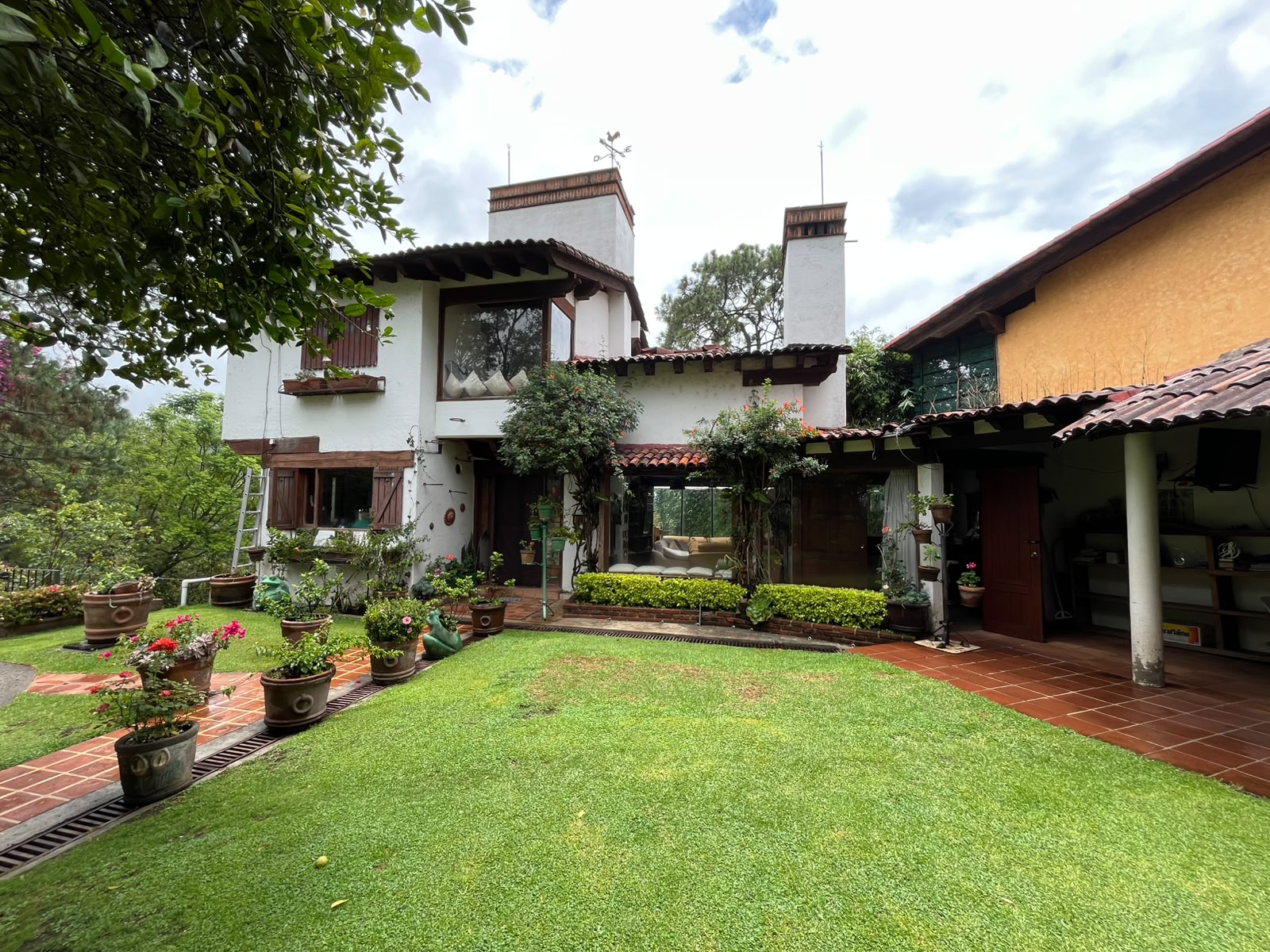 CASA EN VENTA EN CLUB DE GOLF AVANDARO