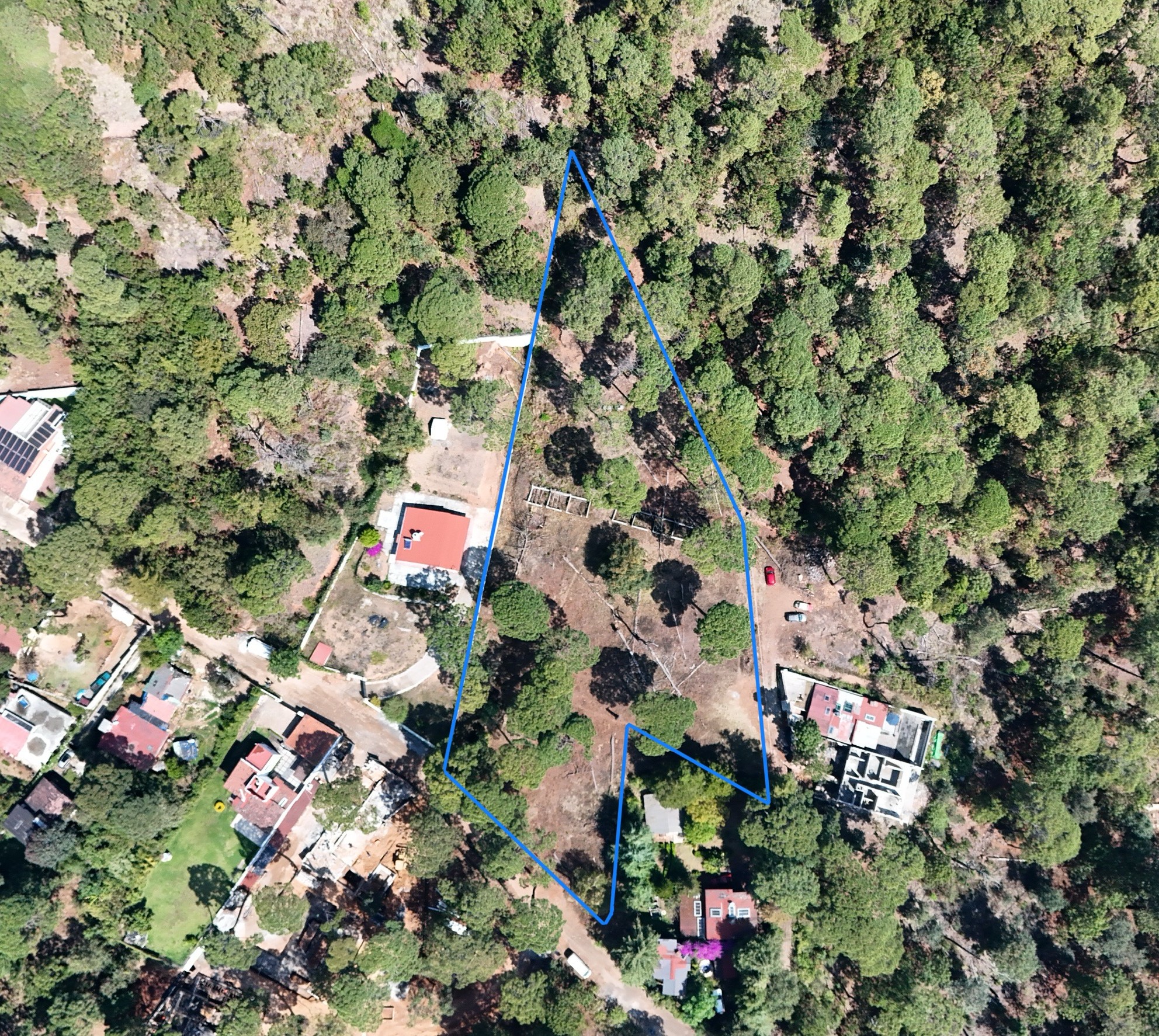 TERRENO EN VENTA EN VALLE DE BRAVO