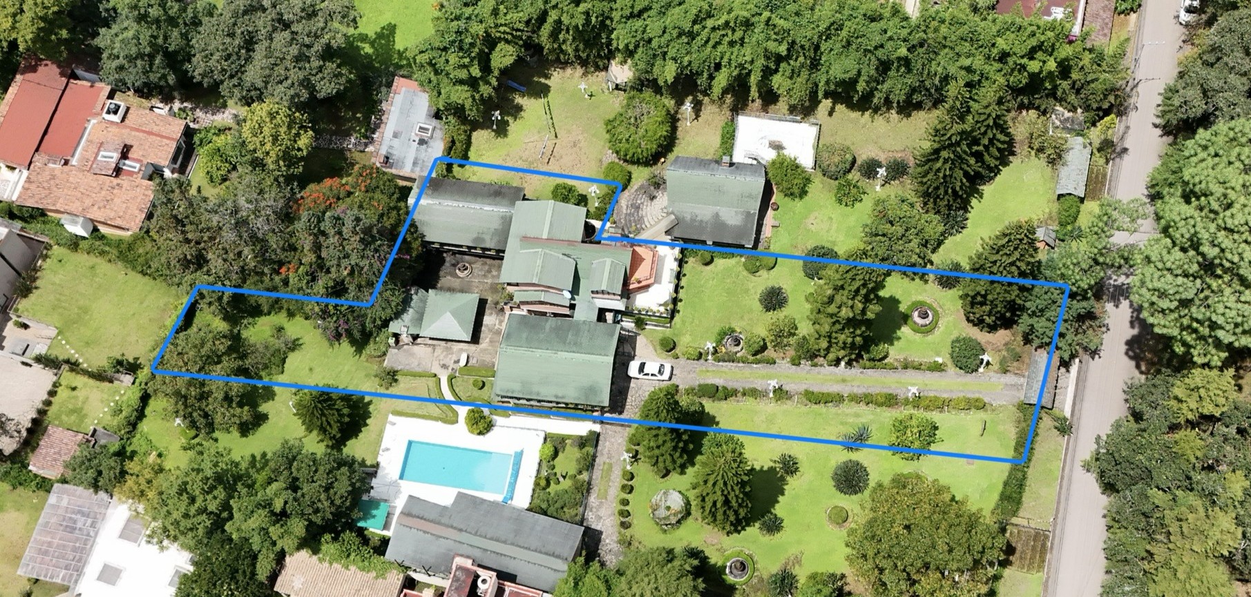 TERRENO EN VENTA EN AVANDARO