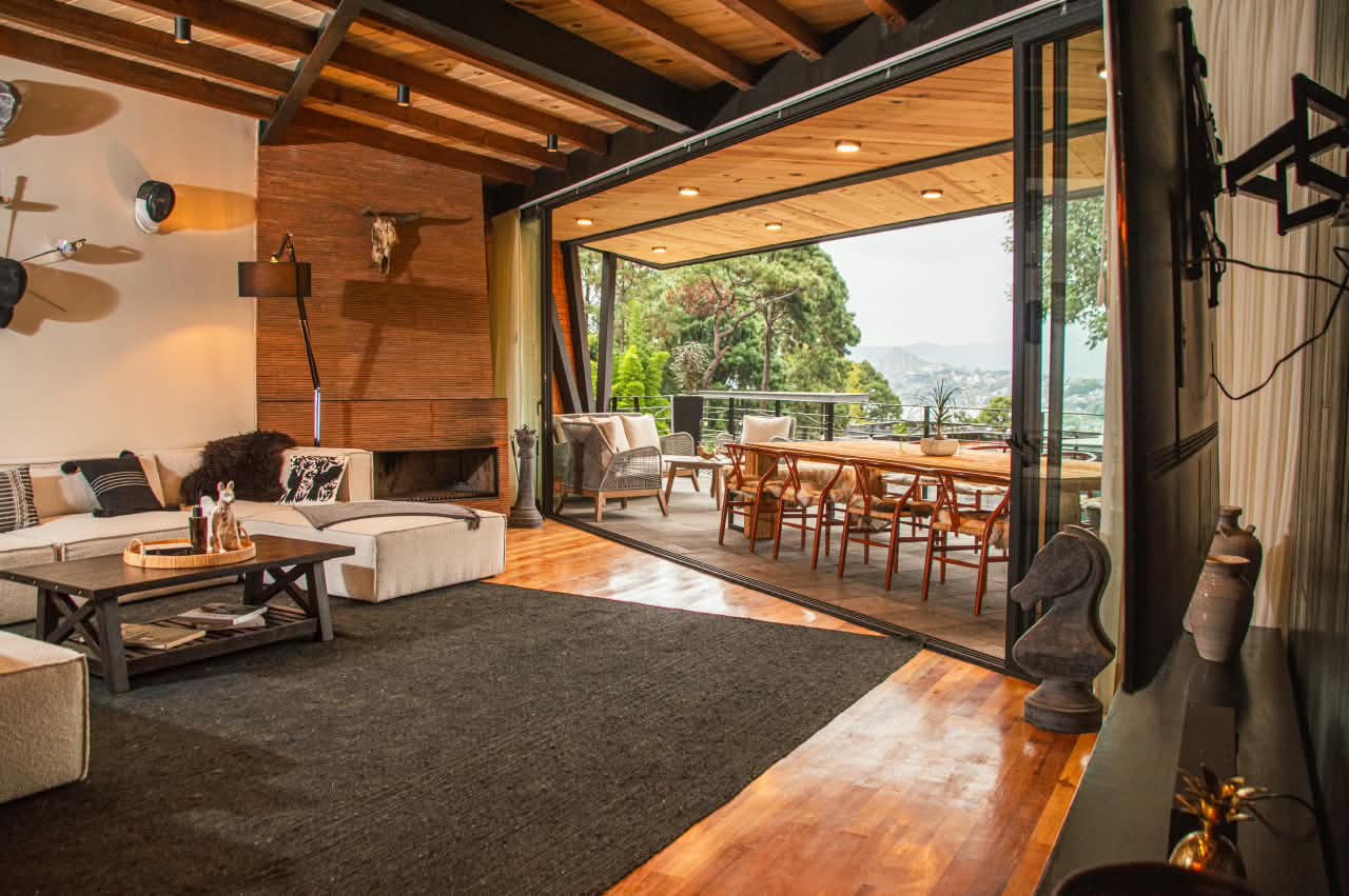 CASA EN VENTA EN AVANDARO